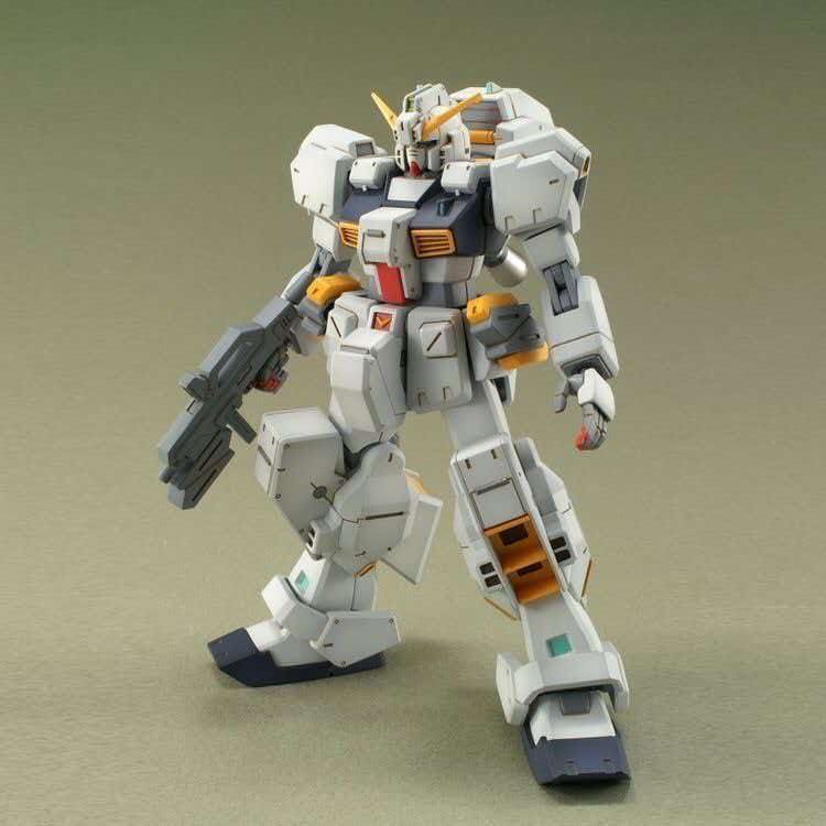 طقم نموذج هازل تايتانز مخصص بأ - مراجعة Bandai Gundam Rg وسعره