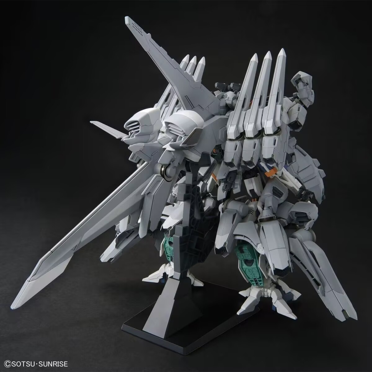 متوفر في المخزون، نموذج أصلي H - مراجعة Bandai Gundam Rg وسعره